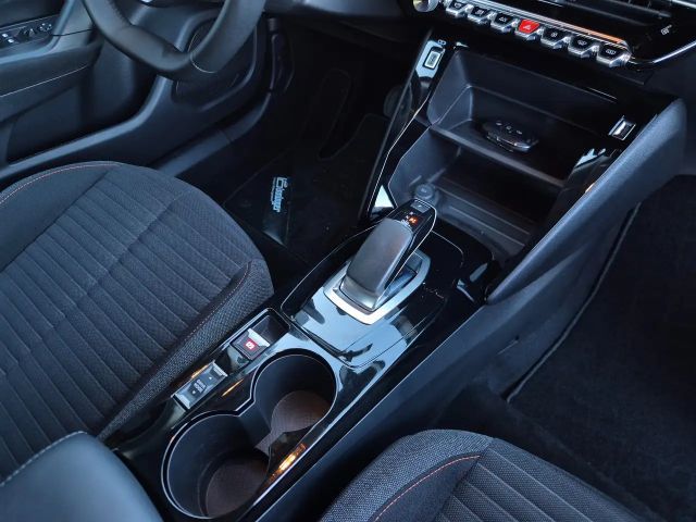 Peugeot E-2008 Active Pack