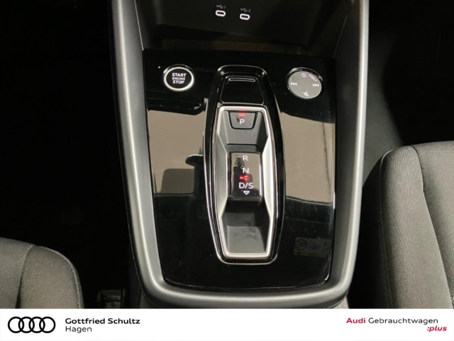 Audi A3 30 TFSI S-Tronic Sportback