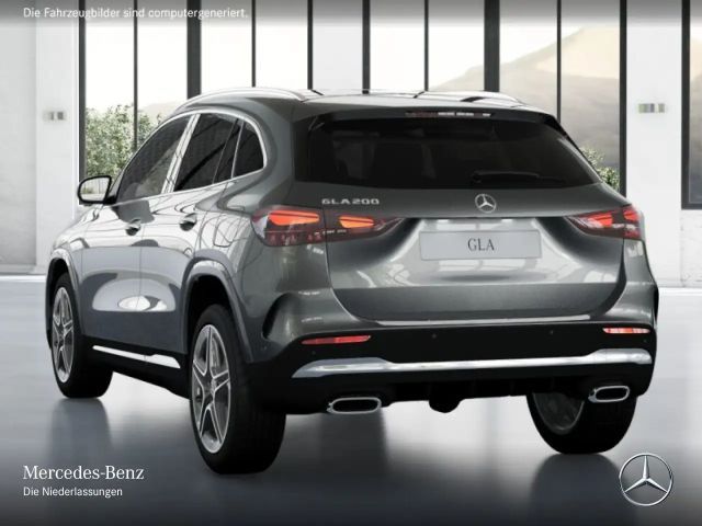 Mercedes-Benz GLA 200 AMG Line