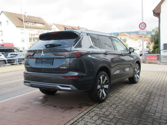 Mitsubishi Outlander PHEV