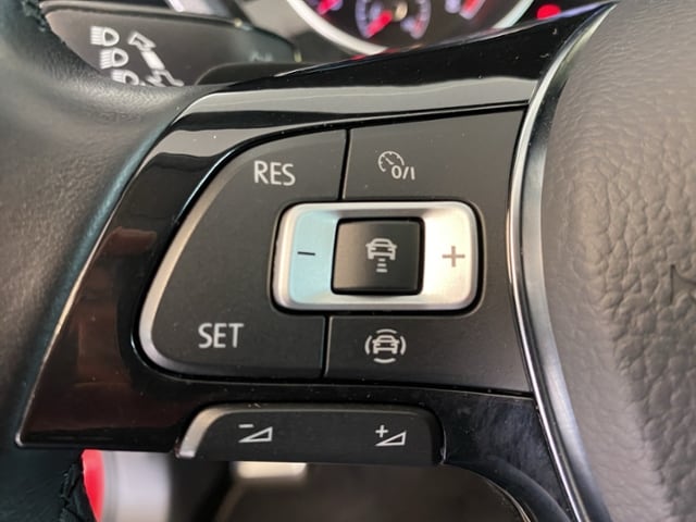 Volkswagen Touran 1.5 TSI DSG