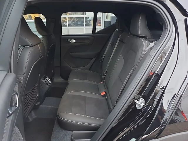 Volvo XC40 Dark Plus