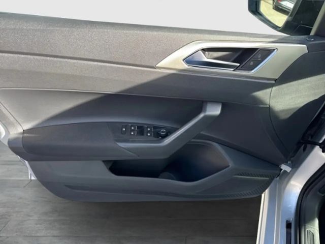 Volkswagen Polo 1.0 TSI DSG Move