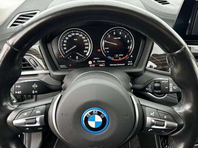 BMW X1 x25e Sports.HUD ACC PanoD.KomfZ.LED Navi+ 18"