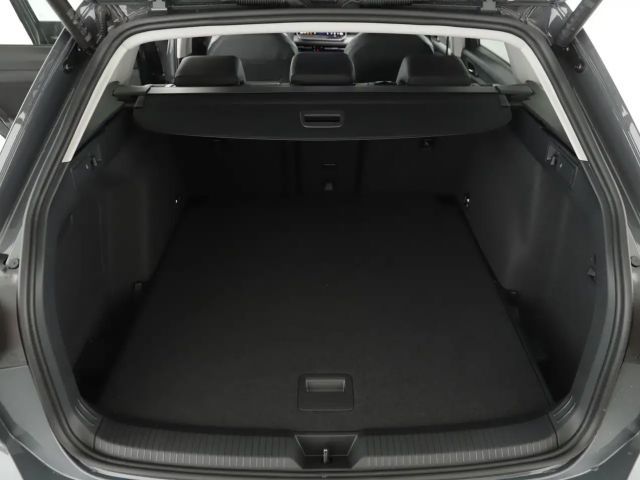 Volkswagen Golf Business DSG Variant