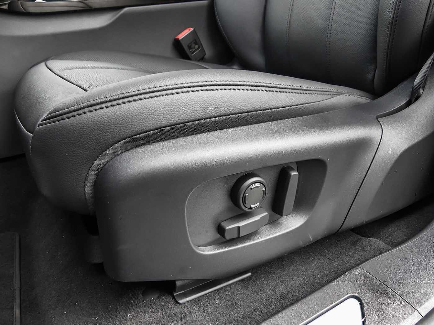 Land Rover Range Rover Evoque D200 Dynamic SE