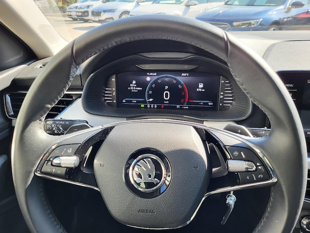 Skoda Scala 16"LM 2AC+ Navi behFS 4PDC SunSet FSE