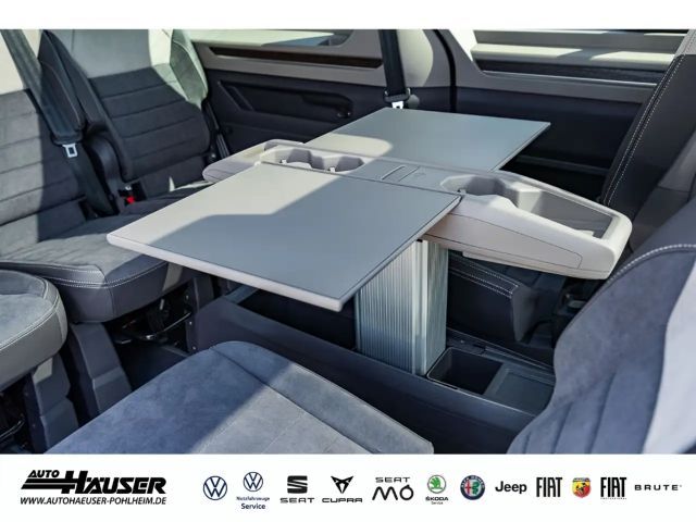 Volkswagen Multivan 2.0 TDI DSG Style T7