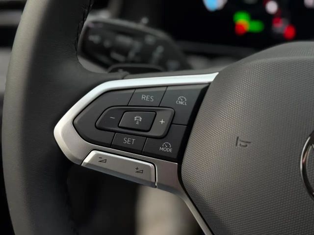 Volkswagen Passat 1.5 eTSI DSG Variant