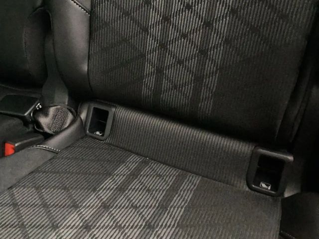 Volkswagen T-Cross 1.5 TSI DSG R-Line