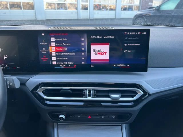 BMW 320 320d Touring xDrive