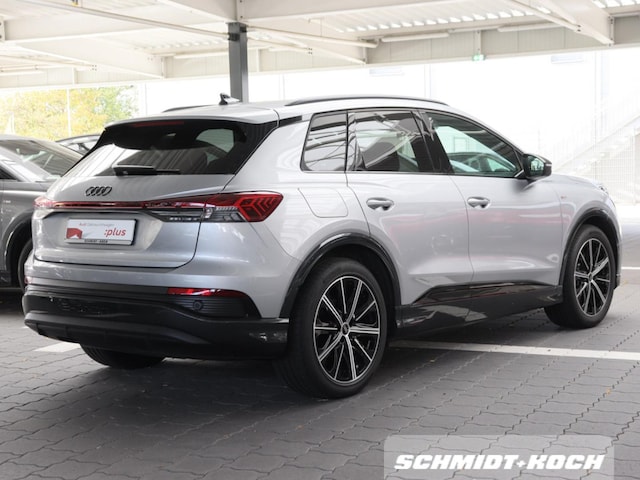 Audi Q4 e-tron SUV 45 e-tron Audi Q4 e-tron