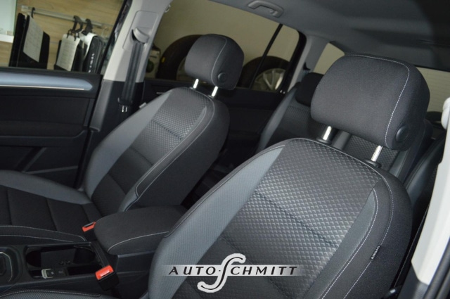 Volkswagen Touran 1.5 TSI DSG