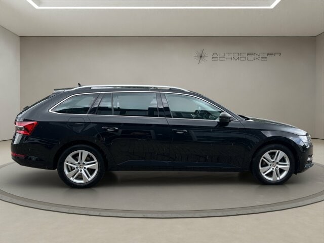 Skoda Superb 2.0 TDI Combi Style Style