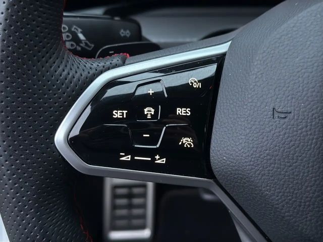 Volkswagen Golf 2.0 TSI DSG GTI Golf VIII