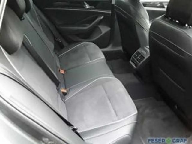 Volkswagen Passat 2.0 TDI Business DSG IQ.Drive