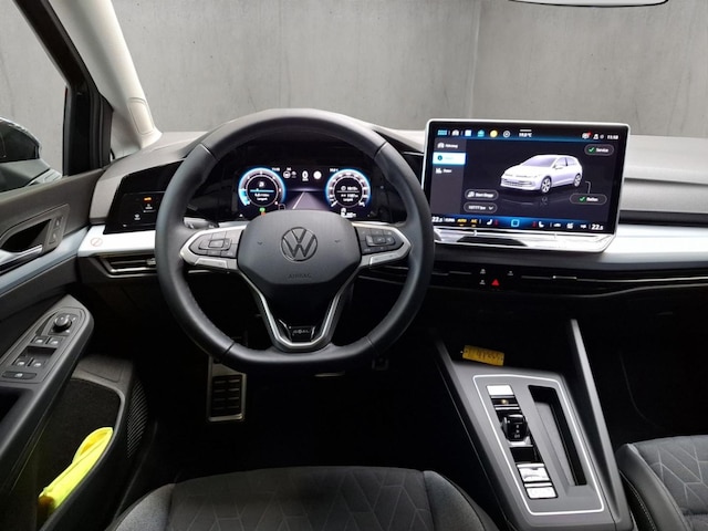 Volkswagen Golf DSG Life