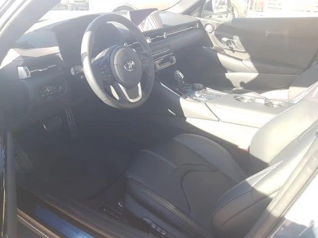 Toyota Supra Dynamic GR