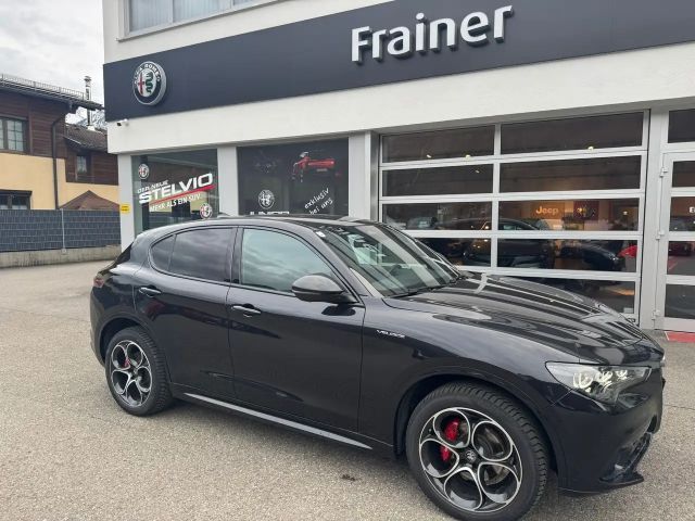 Alfa Romeo Stelvio Q4 Veloce