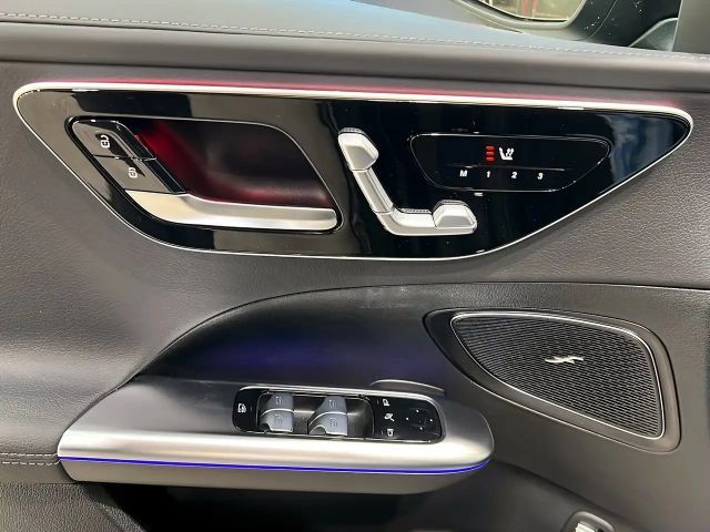 Mercedes-Benz C 200 AMG Line C 200 d Sedan