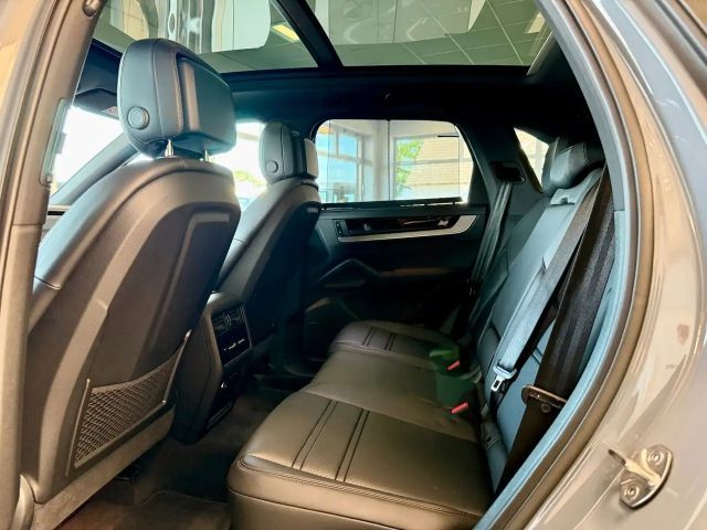 Porsche Cayenne E-Hybrid S