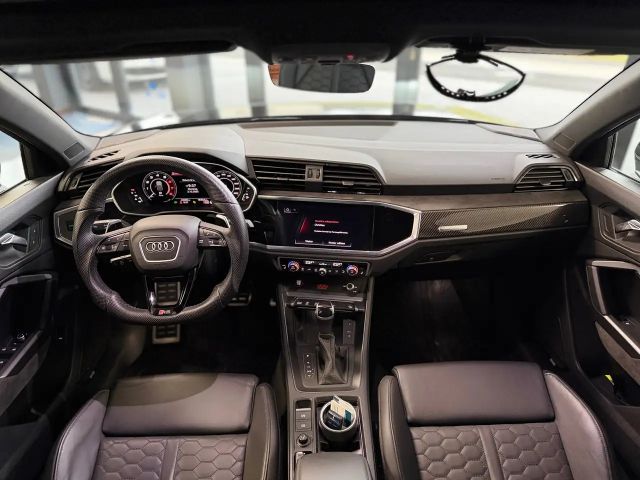 Audi RS Q3 RSQ3 2,5 TFSI *GARANTIE* SONOS* PANO* OP SCHWARZ*