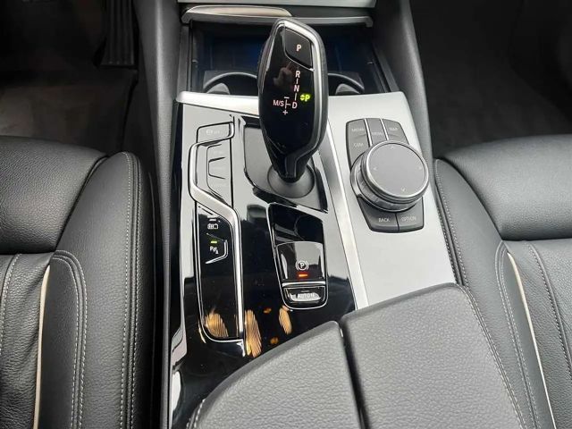 BMW 530 530e Touring xDrive