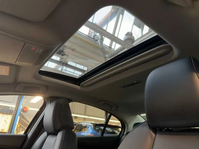 Mazda 3 SkyActiv Takumi e-Skyactiv