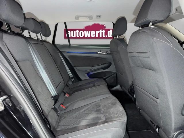 Volkswagen Golf 2.0 TDI DSG Style Variant