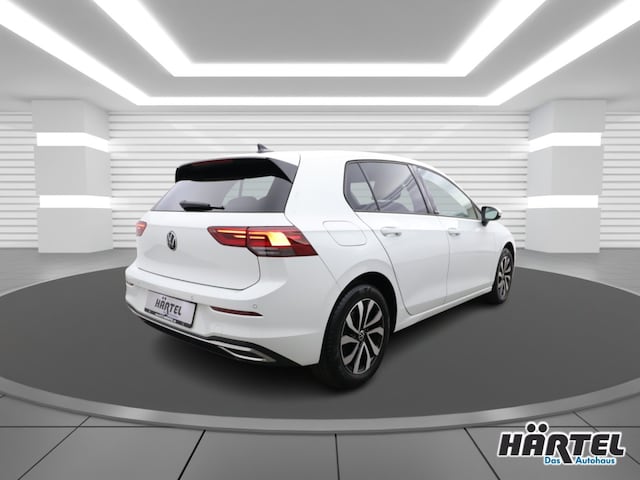 Volkswagen Golf 1.5 eTSI DSG