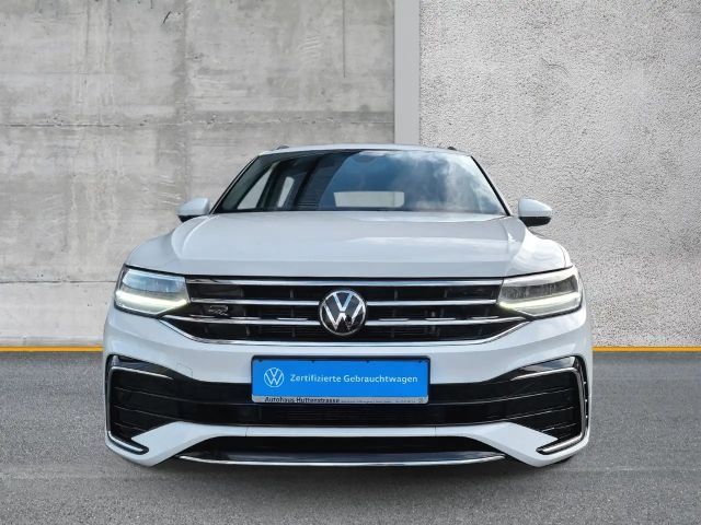 Volkswagen Tiguan 1.5 TSI DSG R-Line