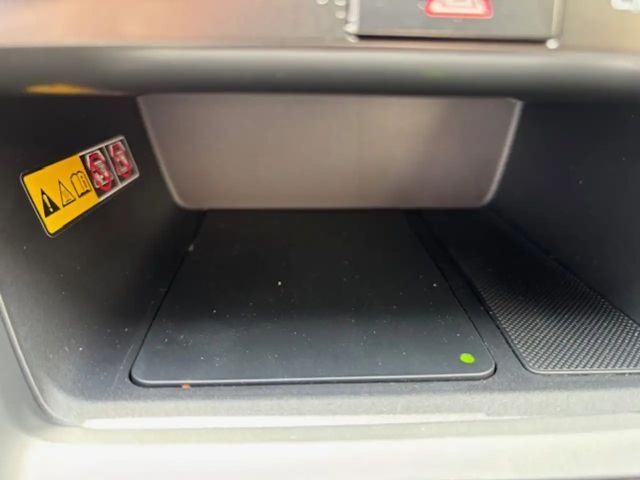 Lexus LBX 1,5 Hybrid Automatik FWD 5Trg. mit Komfort Paket