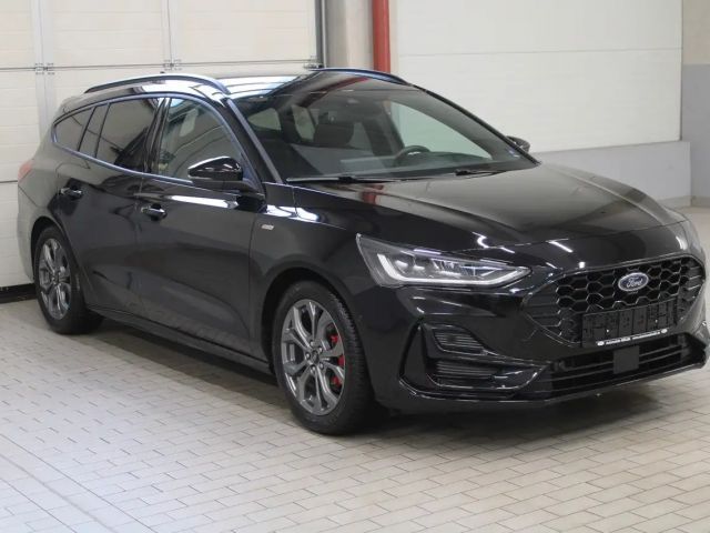 Ford Focus ST Line Wagon