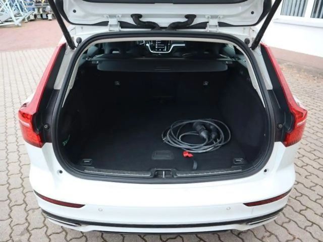 Volvo V60 R-Design Recharge T6