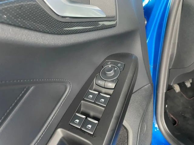 Ford Focus Limited ST Line