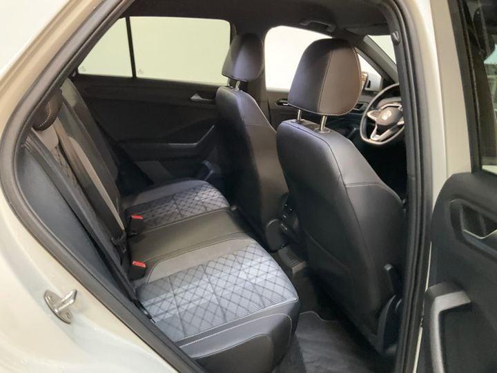 Volkswagen T-Roc 1.5 TSI DSG R-Line