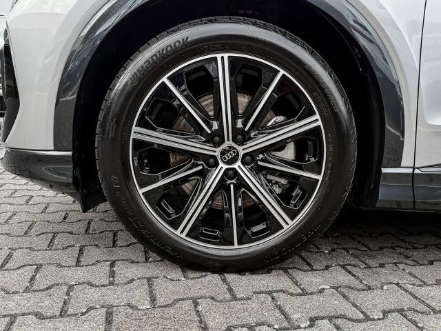 Audi Q4 e-tron S-Line