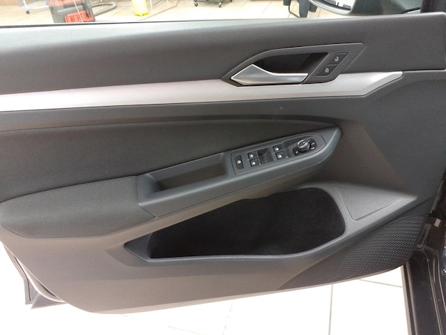 Volkswagen Golf 1.0 TSI Golf VIII