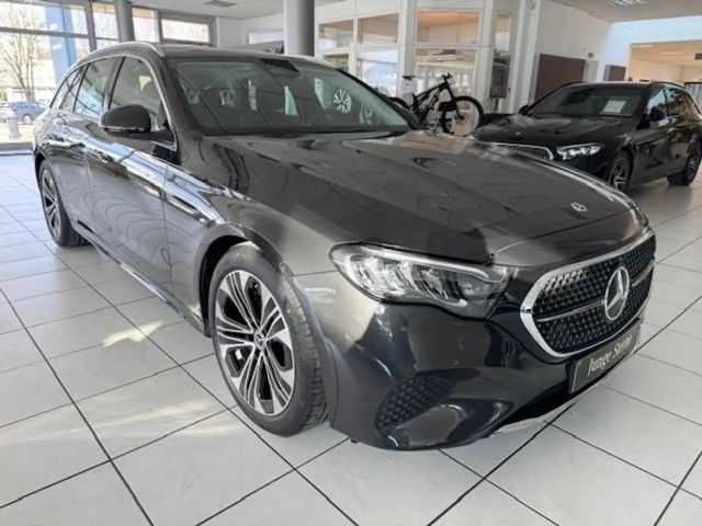 Mercedes-Benz E 220 AVANTGARDE E 220 d Estate