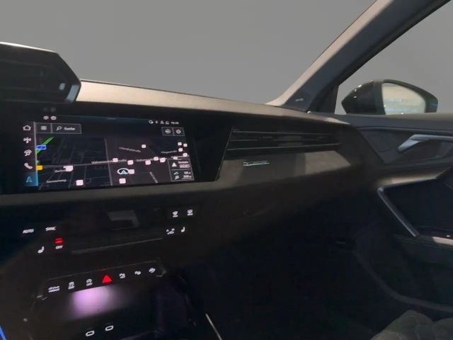 Audi RS3 S-Tronic Sedan Sportback