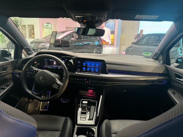 Volkswagen Golf Performance 2,0 l TSI+Kamera+ACC LED Matrix+