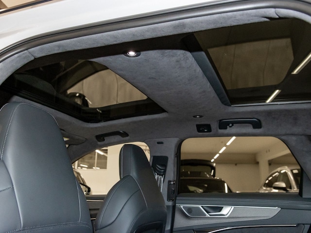 Audi RS6 Avant Quattro