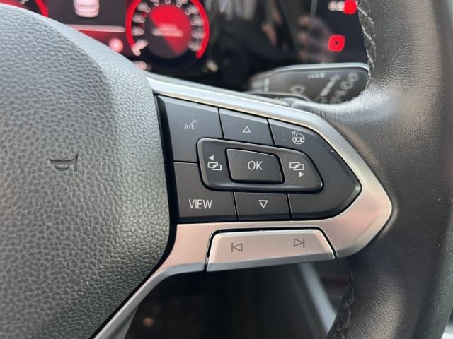 Volkswagen Golf 2.0 TDI DSG Golf VII IQ.Drive