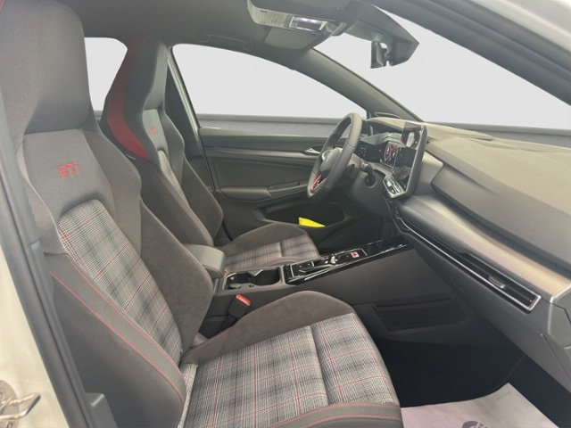 Volkswagen Golf 2.0 TSI Golf VIII