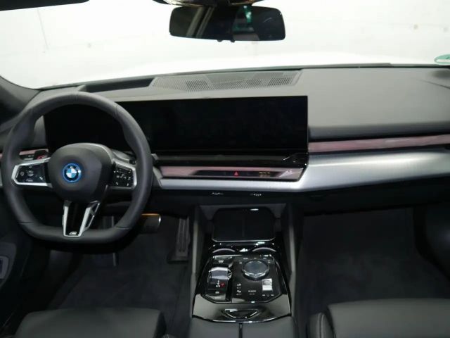 BMW i5 M-Sport Sedan