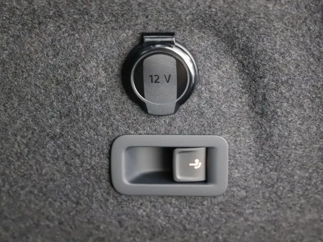 Volkswagen Golf Business DSG Variant