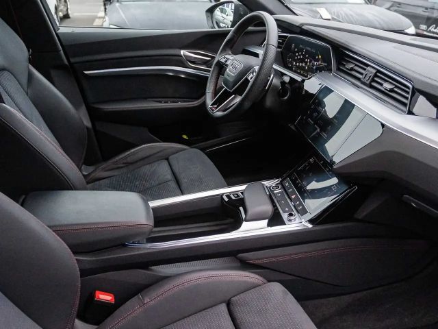 Audi Q8 e-tron S-Line