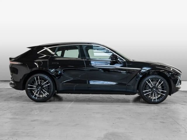 Aston Martin DBX Jet Black Onyx Black