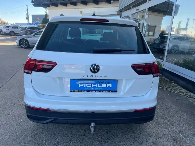 Volkswagen Tiguan DSG Life