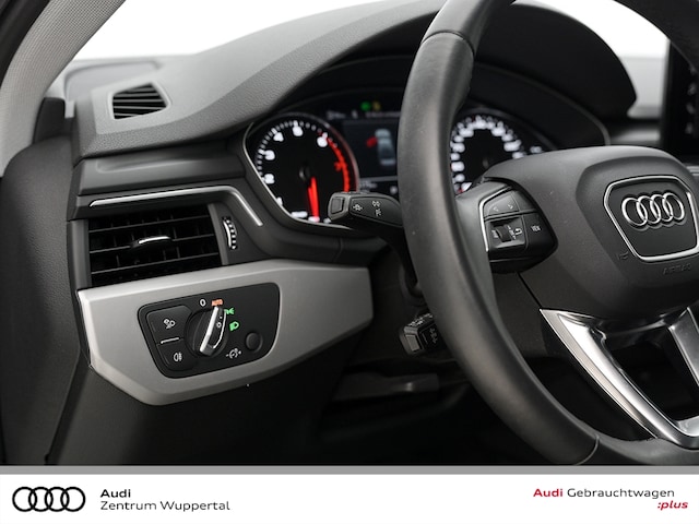 Audi A4 35 TFSI S-Line S-Tronic Sedan